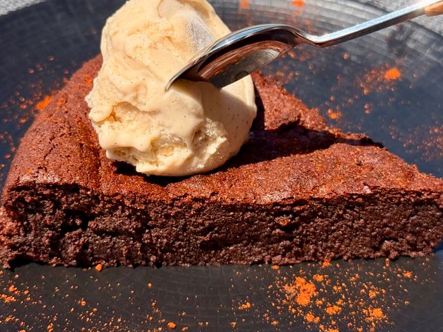 Chez Bertille Restaurant Mi-cuit au chocolat et piment